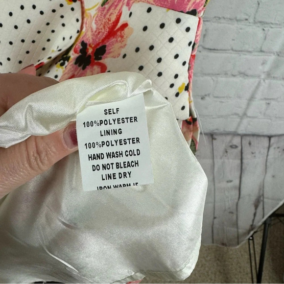 re:named Floral Print Off The Shoulder Dress Size Large - Picture 9 of 9